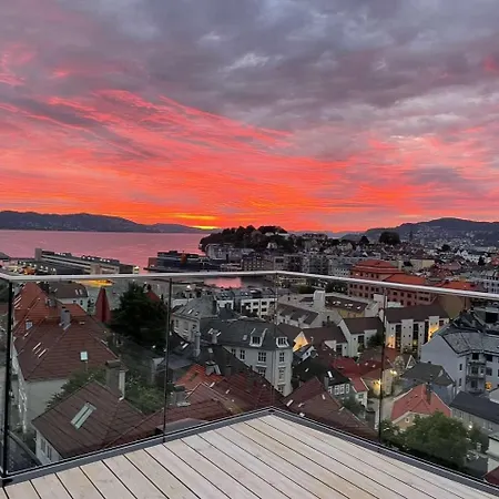 Dinbnb L Luxury Penthouse L Roof Terrace L Apartment *