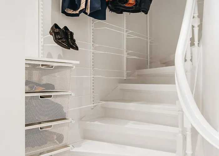 Dinbnb L Luxury Penthouse L Roof Terrace L Apartment