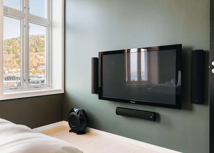 Dinbnb L Luxury Penthouse L Roof Terrace L Apartment