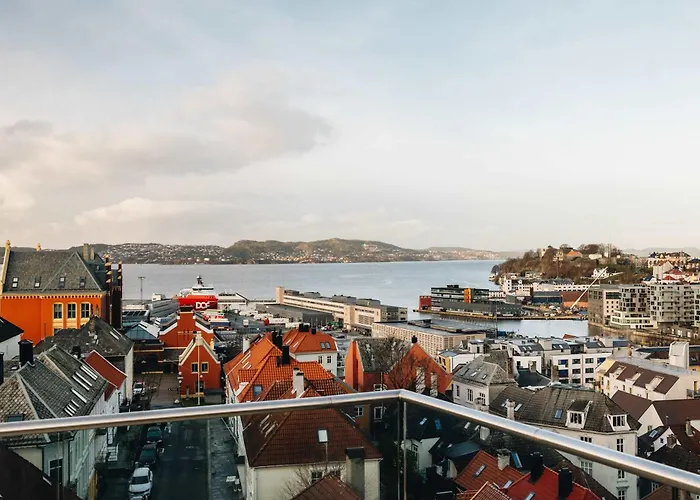 Dinbnb L Luxury Penthouse L Roof Terrace L Μπέργκεν