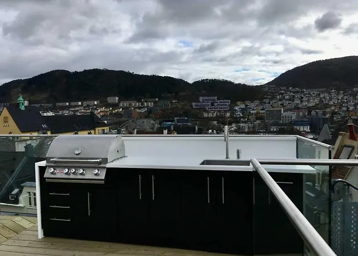 Dinbnb L Luxury Penthouse L Roof Terrace L Διαμέρισμα Μπέργκεν